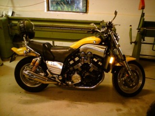 V-Max1.jpg