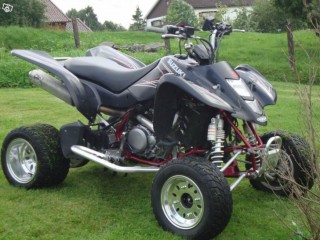 Suzuki LTZ.jpg