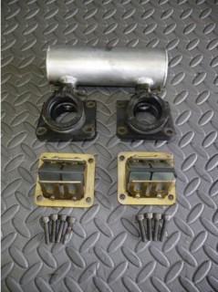 Yamaha Banshee ALUMINUM Boost Bottle intake reeds cages.jpg