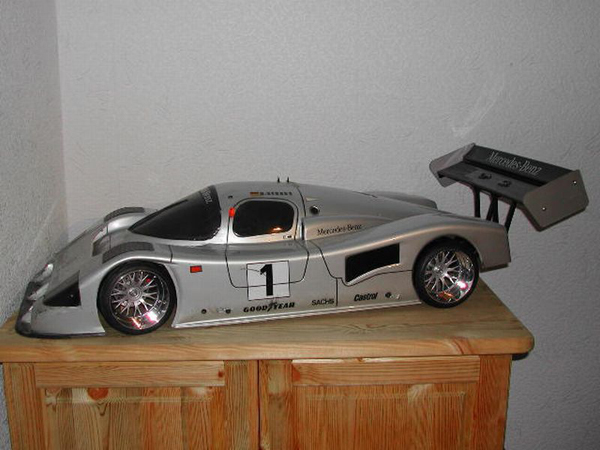car_mercedes_ingow.jpg